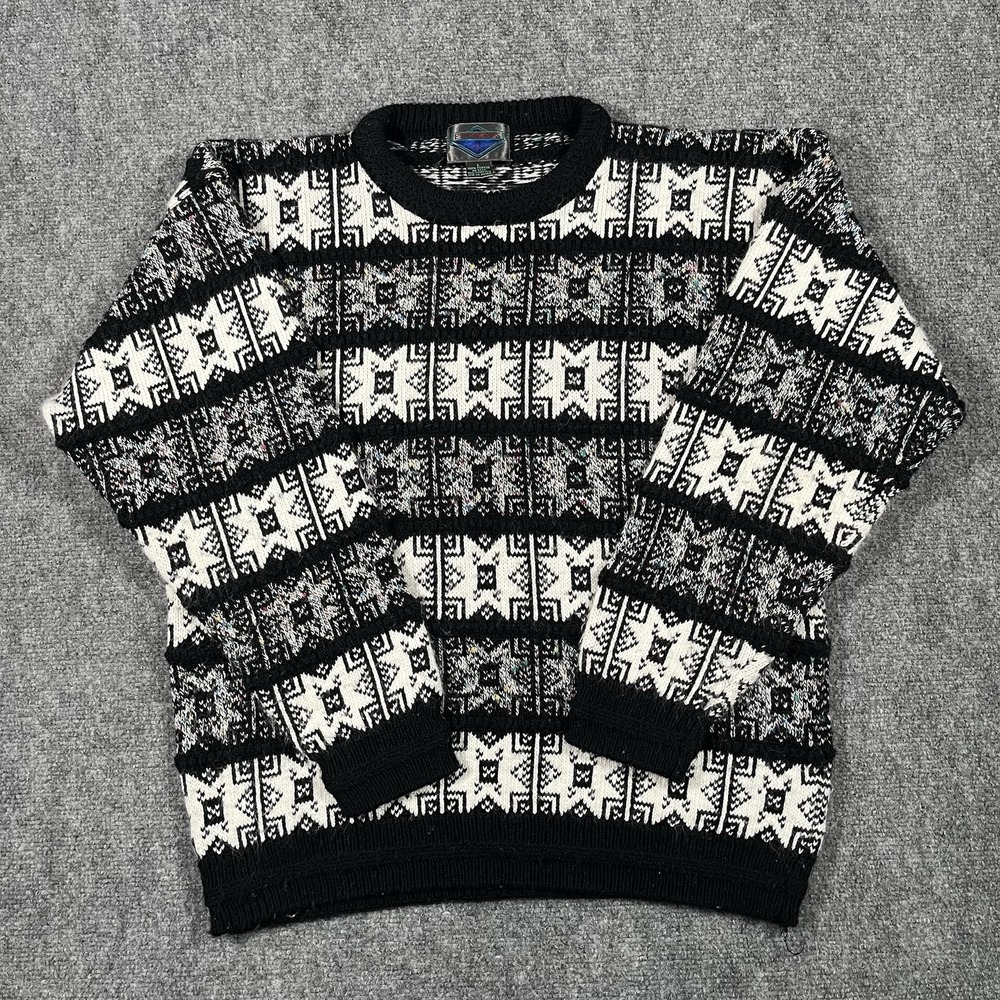 Vintage Sweater Size Large Black White Fair Isle Acrylic Knit Pullover Festive‎